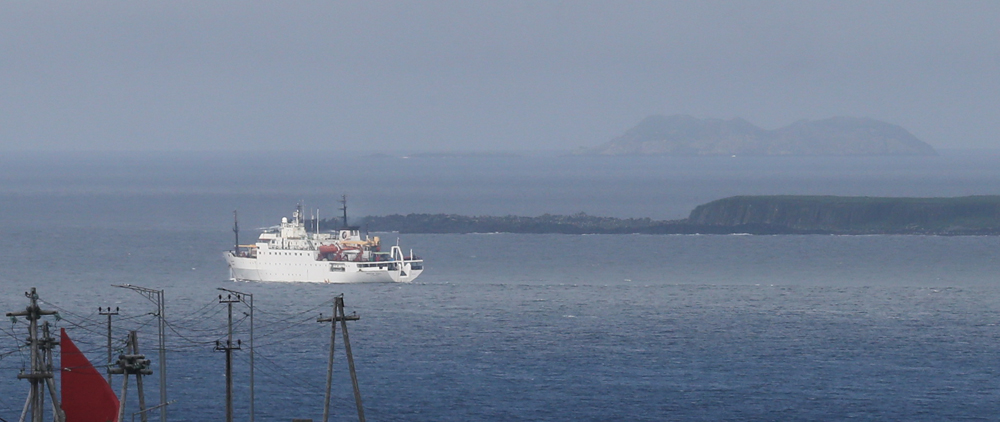 Научно-исследовательское судно «Академик Опарин» нарушило режим особо охраняемой природной территории